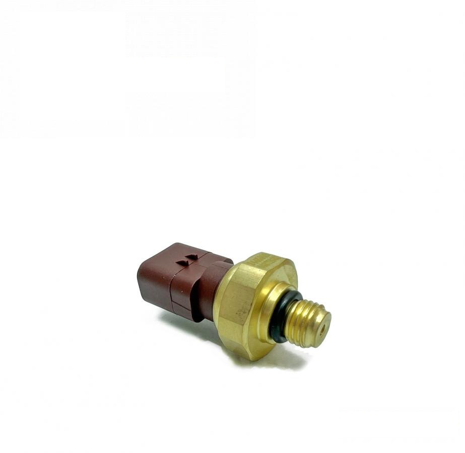 czujnik ciśnienia oleju DZ111909X (DZ111909, RE537640) (HDParts-AG, USA)