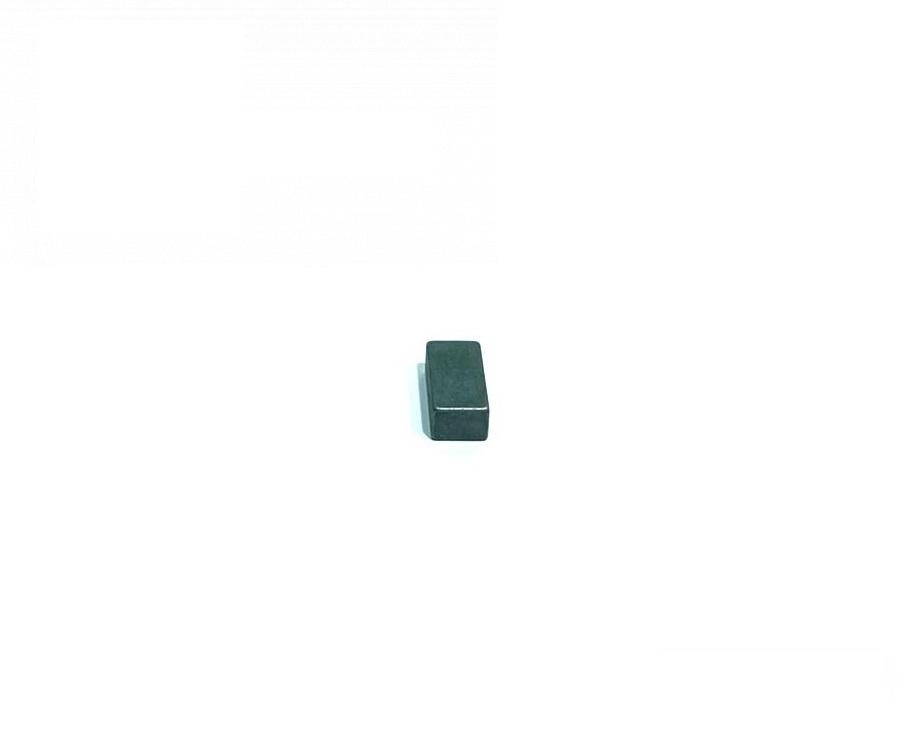 klin pryzmatyczny 10X8X16 mm (49M7057) (HDParts-AG, USA)