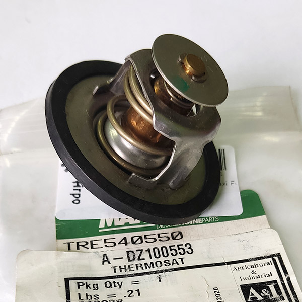 DZ100553 Termostat John Deere (Maxi Force)